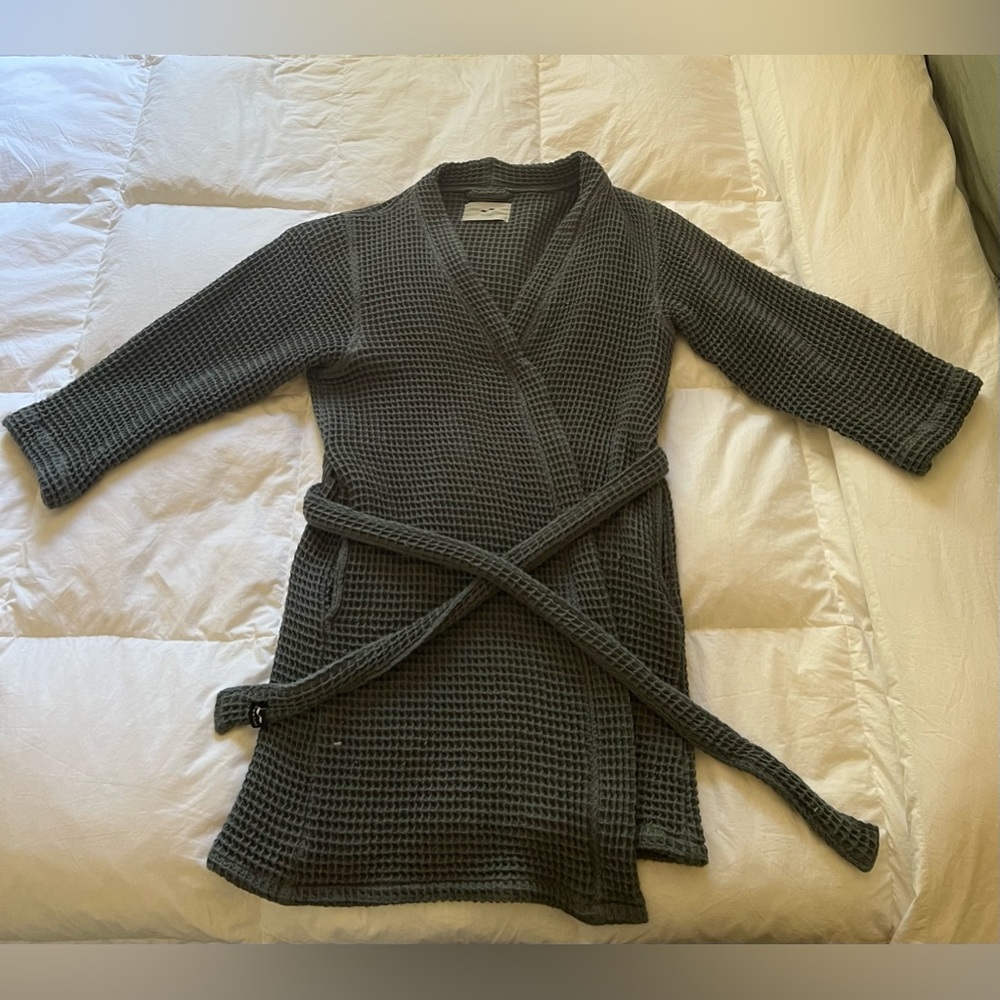 Slowtide bath robe BRAND NEW